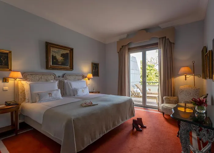 Pestana Palace & National Monument - The Leading Of The World