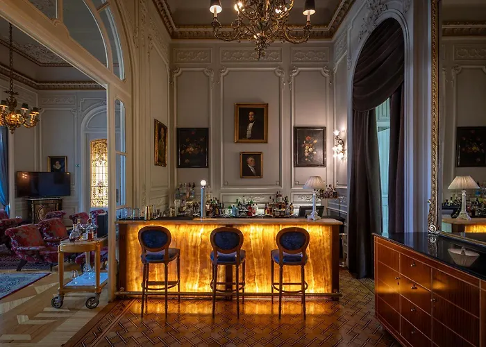 Pestana Palace & National Monument - The Leading Of The World