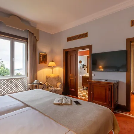 Pestana Palace & National Monument - The Leading Of The World Lizbona